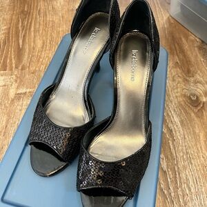 Liz Claiborne Black Textured Heels